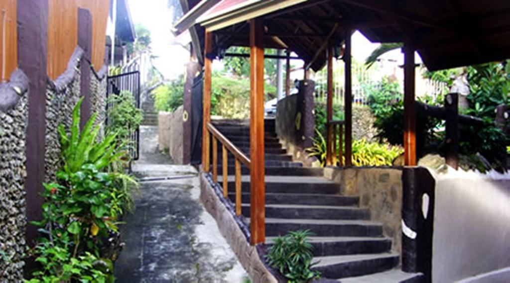 Casa Rey Francis Pension House & Restaurant Tagbilaran City Exteriör bild